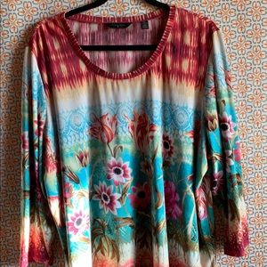 DILLARD’S Investments Floral Top